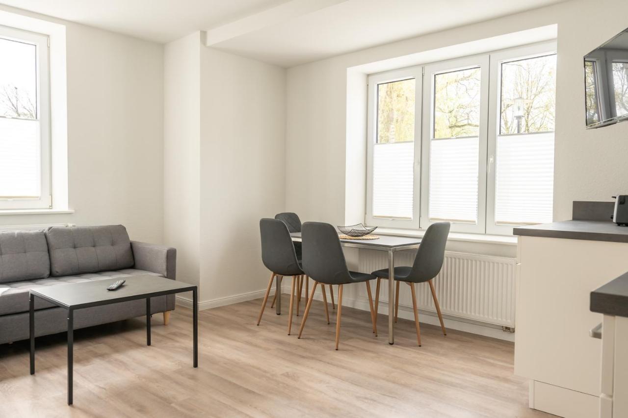 Landschaftliches Haus Aparthotel Tonning Bagian luar foto