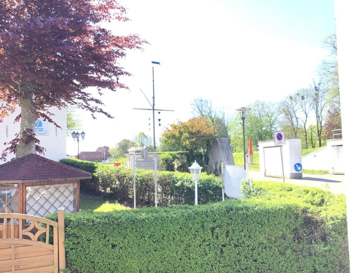 Landschaftliches Haus Aparthotel Tonning Bagian luar foto